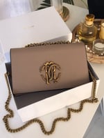 شنطة روبرتو كفالي