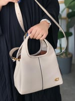 شنطة كوتش لانا