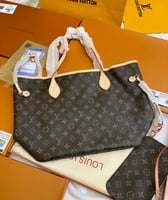 لويس فيتون توت باق نيفر فل