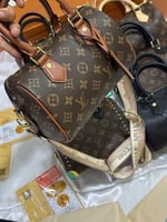 شنطة لويس فيتون سبيدي