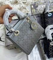 شنطة ديور كرستال