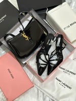 طقم سان لوران