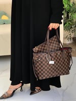 لويس فيتون توت باق نيفر فل