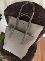 لاكوست توت باق