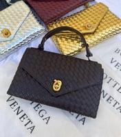 شنطة بوتيقا