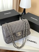 شنطة شانيل كلاسيك