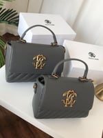 شنطة روبرتو كفالي