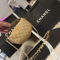 شنطة شانيل ميني