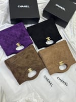 شنطة شانيل شوبنق مخمل