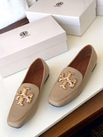 حذاء توري بورش