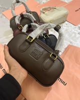 شنطة ميو ميو