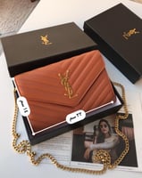 شنطة سان لوران انفلب