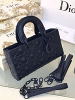 شنطة ديور مستطيل