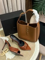 طقم سان لوران