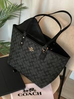 كوتش توت باق