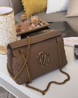 شنطة روبرتو كفالي