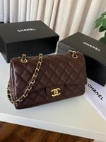 شنطة شانيل كلاسيك