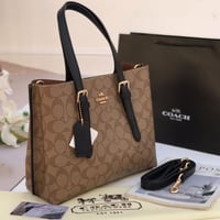 كوتش مولي توت باق