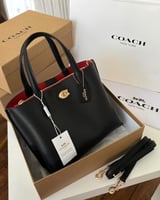 شنطة كوتش مولي