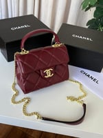 شنطة شانيل كوكو هاندل