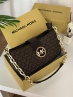 شنطة مايكل كورس