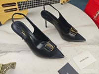 كعب سان لوران