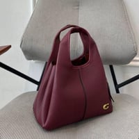 شنطة كوتش لانا