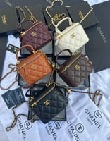 شنطة شانيل ميني فانيتي