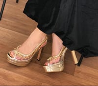 كعب اكوازورا