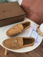 حذاء لوربيانا