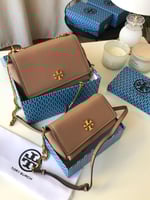 شنطة توري بورش كيرا