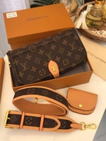 شنطة لويس فيتون كروس