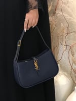 شنطة سان لوران هوبو مطفي