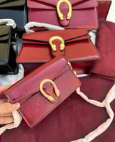 شنطة قوتشي متي