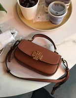 شنطة توري بورش