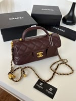 شنطة شانيل هاندل