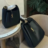 سان لوران توت باق