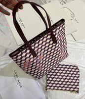 لوب نوار توت باق