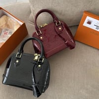 شنطة لويس فيتون بيبي الما