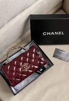 شنطة شانيل كيلي لامع