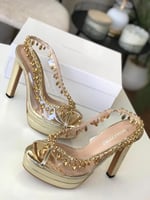 كعب اكوازورا