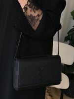 شنطة سان لوران