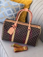 شنط سفر لويس فيتون