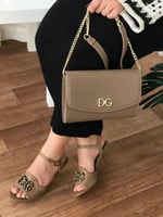 طقم دولتشي اند غابانا