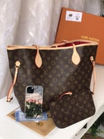 شنطة لويس فيتون توت باق نيفر فل