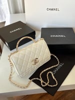 شنطة شانيل 24B