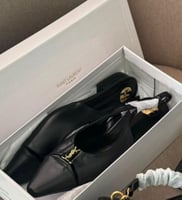 كعب سان لوران