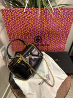 شنطة توري بورش كيرا