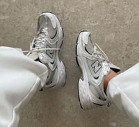 حذاء نيوبالانس 530