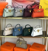 شنطة كايلي (لوقو ذهبي)